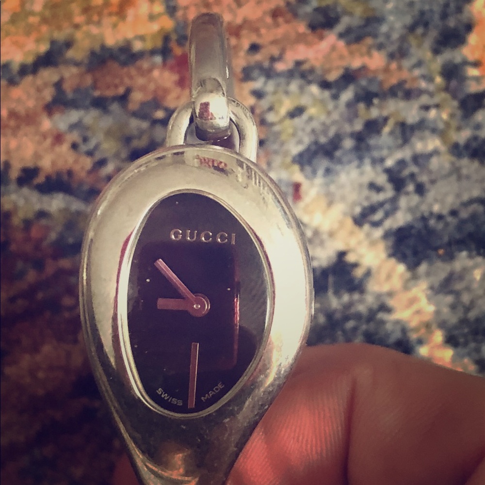 Ladies Gucci watch